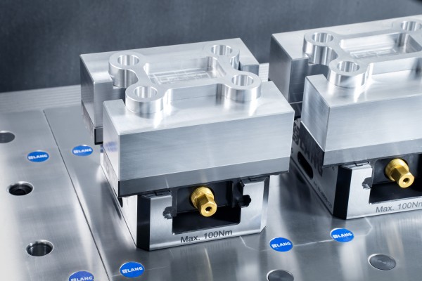 Zentrierspanner mit Profilo-Spannbacken