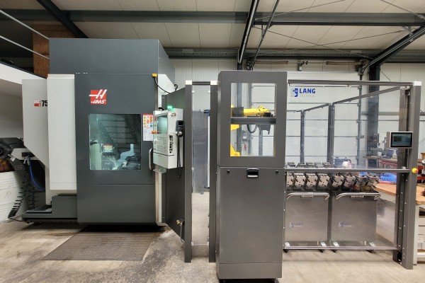 Haas UMC 750 mit LANG Automation